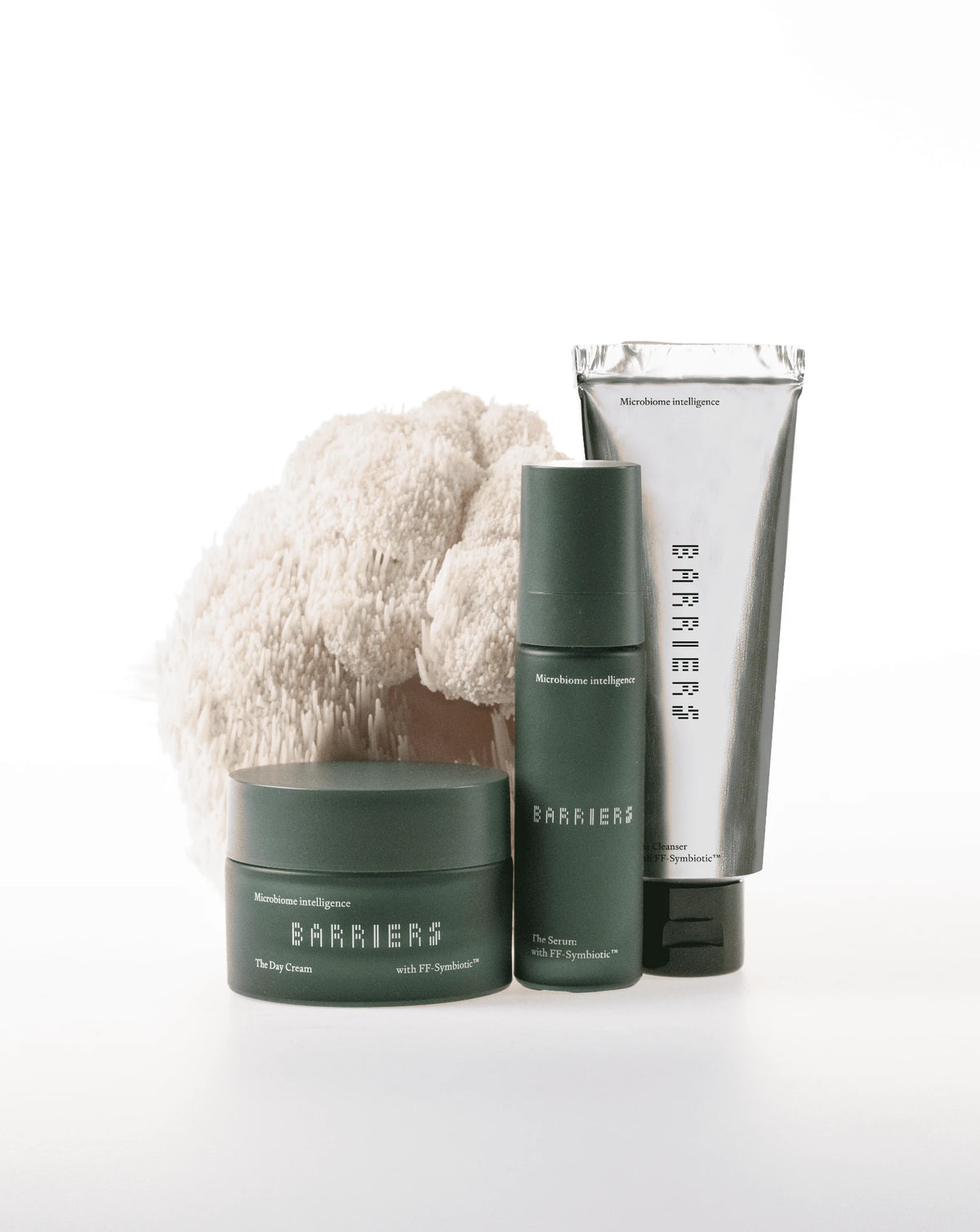 ESSENTIALS SET