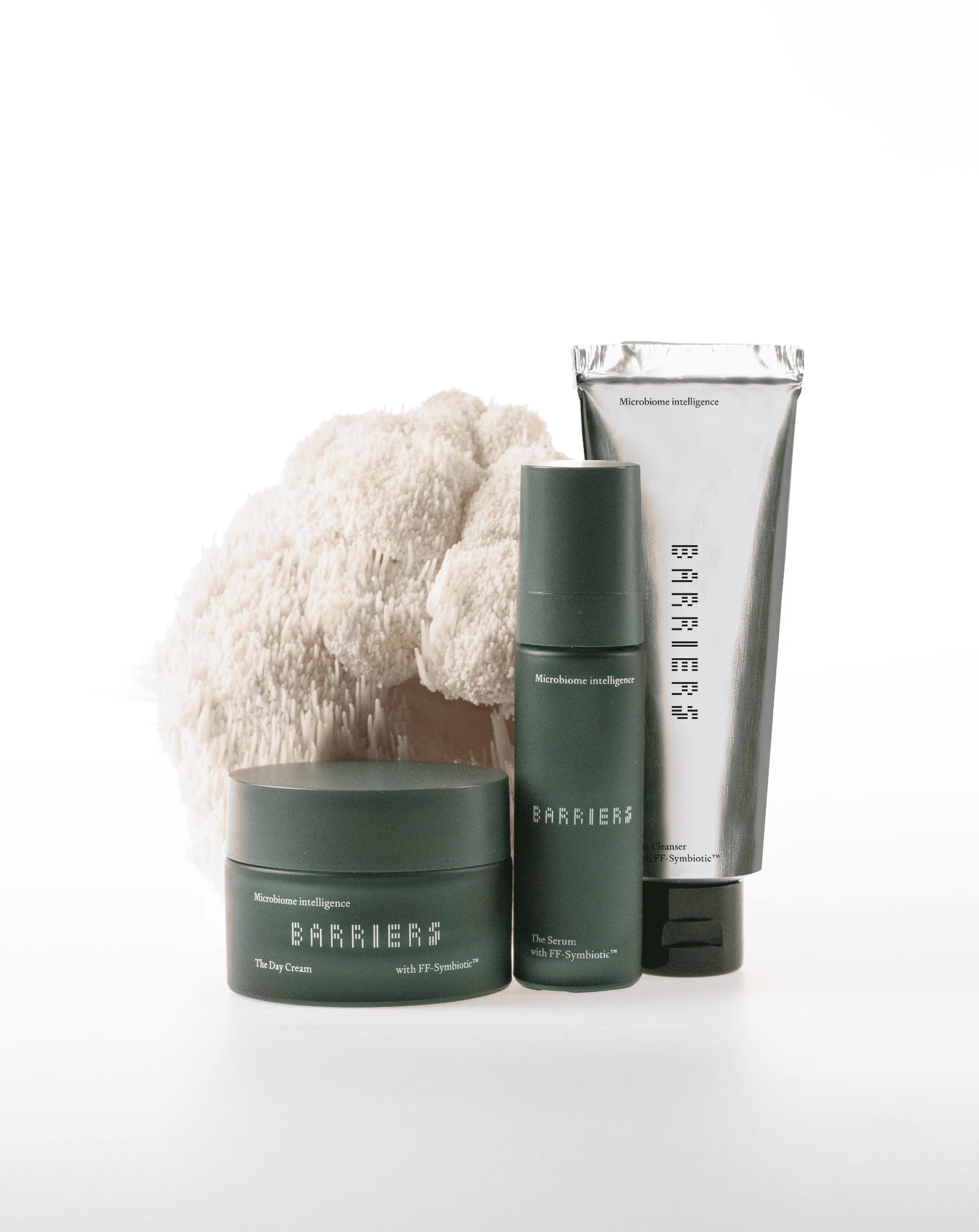 ESSENTIALS SET